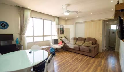 Apartamento à Venda - Bosque da Saúde, 2 Quartos,  68 m2
