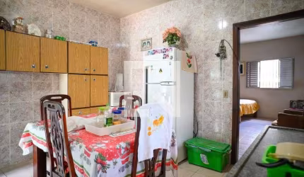 Casa à Venda - Jardim Santa Emília, 1 Quarto,  120 m2