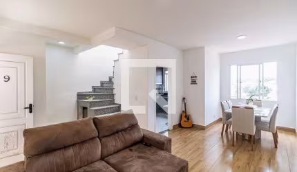 Casa à Venda - Jardim Jussara, 3 Quartos,  130 m2