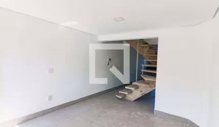Casa à Venda - Butantã, 2 Quartos,  135 m2