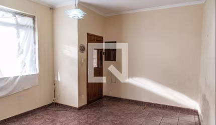 Casa à Venda - Ipiranga, 2 Quartos,  88 m2