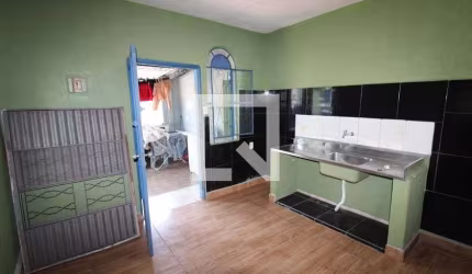Casa à Venda - Jardim Brasil , 8 Quartos,  130 m2