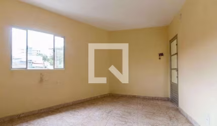 Casa à Venda - Vila Jacuí, 2 Quartos,  70 m2