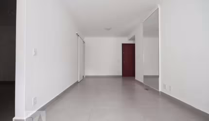 Apartamento à Venda - Bosque da Saúde, 2 Quartos,  65 m2