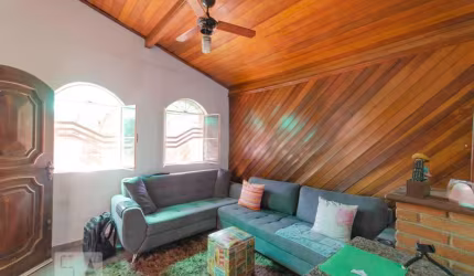 Casa à Venda - Vila Re, 2 Quartos,  120 m2