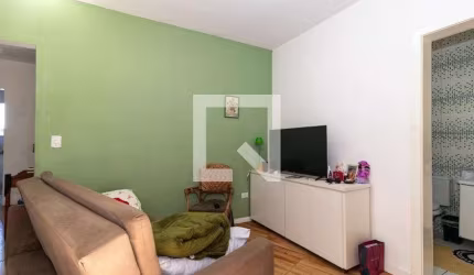 Casa à Venda - Portal do Morumbi, 2 Quartos,  200 m2