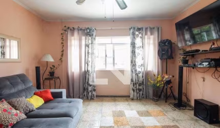 Casa à Venda - Penha de França, 3 Quartos,  231 m2