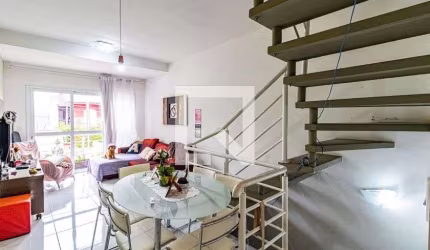 Casa à Venda - Jardim Éster Yolanda, 2 Quartos,  114 m2