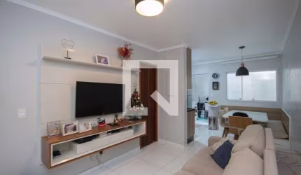 Casa à Venda - Vila Ede, 2 Quartos,  65 m2