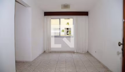 Apartamento à Venda - Alto de Pinheiros, 3 Quartos,  77 m2