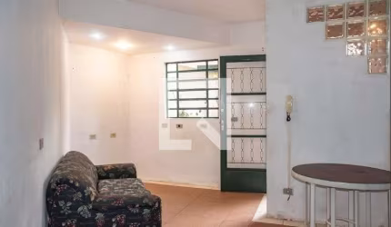 Casa à Venda - Saúde, 1 Quarto,  65 m2