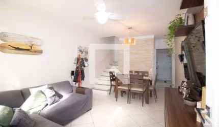 Casa à Venda - Jardim Jussara, 2 Quartos,  80 m2