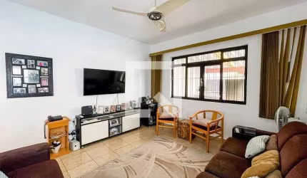 Casa à Venda - Vila Santista, 3 Quartos,  120 m2