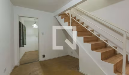 Casa à Venda - Água Fria, 2 Quartos,  150 m2