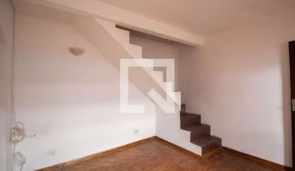 Casa à Venda - Vila Jacuí, 3 Quartos,  200 m2