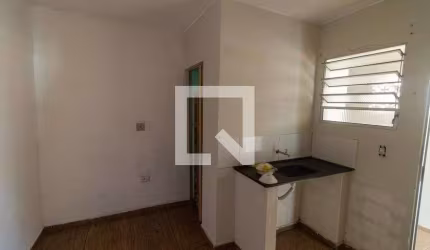 Casa à Venda - Vila Ré, 4 Quartos,  120 m2