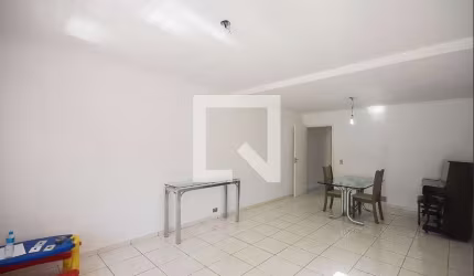 Casa à Venda - Vila Sônia, 3 Quartos,  150 m2