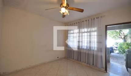 Casa à Venda - Jardim Brasil , 2 Quartos,  250 m2
