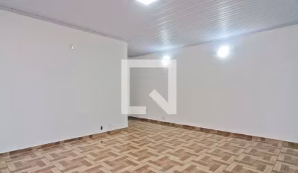 Casa à Venda - Santana, 2 Quartos,  120 m2