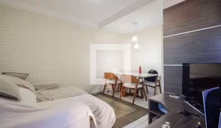 Casa à Venda - Vila Matilde, 2 Quartos,  63 m2