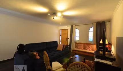 Casa à Venda - Vila Campestre, 2 Quartos,  230 m2