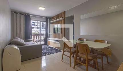 Apartamento à Venda - Jardim Santa Emília, 2 Quartos,  67 m2