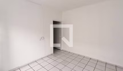 Casa à Venda - Sapopemba, 2 Quartos,  80 m2