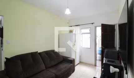 Casa à Venda - Vila Dionísia, 2 Quartos,  110 m2