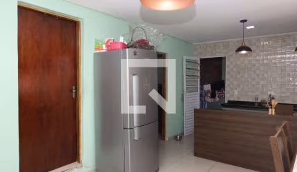 Casa à Venda - Vila Jacuí, 3 Quartos,  250 m2