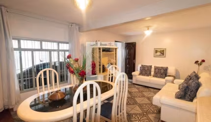 Casa à Venda - Vila Mangalot, 2 Quartos,  133 m2