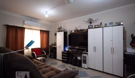 Casa à Venda - Jardim Éster Yolanda, 5 Quartos,  150 m2