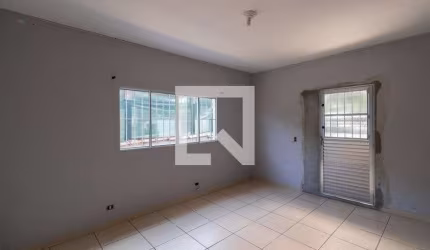 Casa à Venda - Jardim Fernandes, 2 Quartos,  160 m2