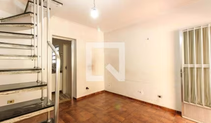 Casa à Venda - Belém, 2 Quartos,  90 m2