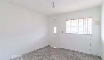 Casa à Venda - Artur Alvim, 2 Quartos,  70 m2