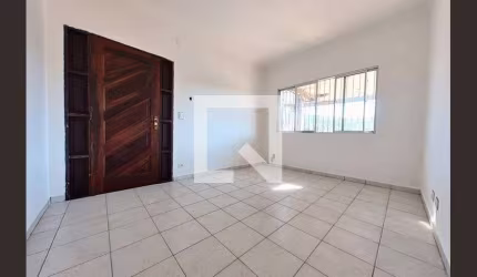 Casa à Venda - Jardim Peri, 3 Quartos,  220 m2