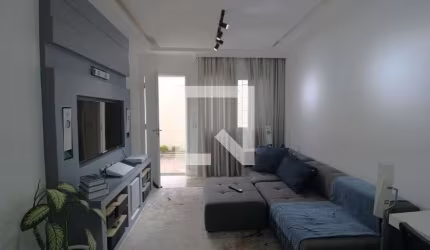 Casa à Venda - Jardim Palmares, 2 Quartos,  75 m2