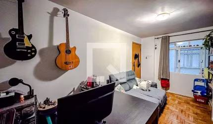 Apartamento à Venda - Liberdade, 2 Quartos,  48 m2