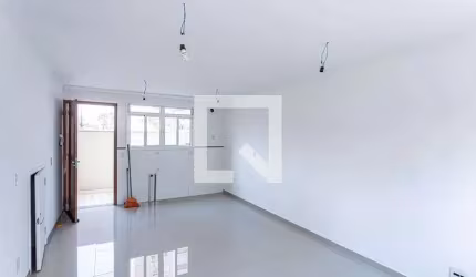 Casa à Venda - Piqueri, 2 Quartos,  99 m2
