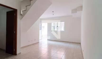Casa à Venda - Vila Campestre, 2 Quartos,  75 m2