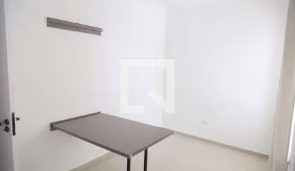 Casa à Venda - Jardim Anália Franco, 2 Quartos,  83 m2