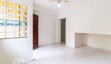 Casa à Venda - Belém, 2 Quartos,  80 m2