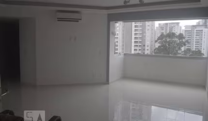 Apartamento à Venda - Vila Andrade, 2 Quartos,  70 m2