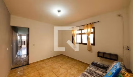Casa à Venda - Vila Formosa, 6 Quartos,  200 m2