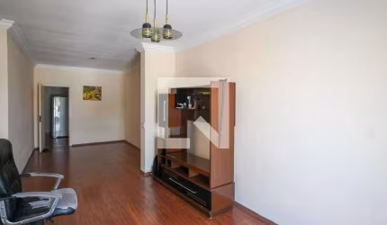 Casa à Venda - Vila Liviero, 3 Quartos,  127 m2