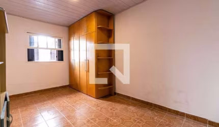Casa à Venda - Vila Carrão, 1 Quarto,  200 m2