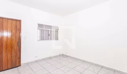 Casa à Venda - Bosque da Saúde, 2 Quartos,  75 m2