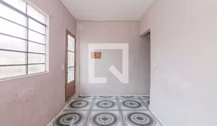 Casa à Venda - Vila Sabrina , 2 Quartos,  125 m2