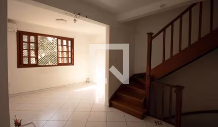 Casa à Venda - Ipiranga, 3 Quartos,  120 m2