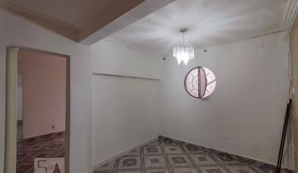 Casa à Venda - Cangaíba, 2 Quartos,  250 m2