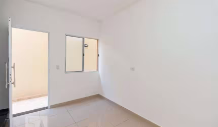 Casa à Venda - Ponte Rasa, 2 Quartos,  50 m2